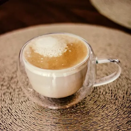 شقة Roth's كَشّا