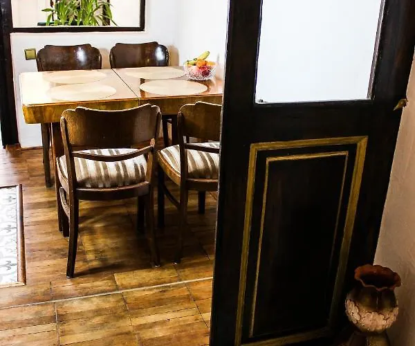 Roth's Apartmán *